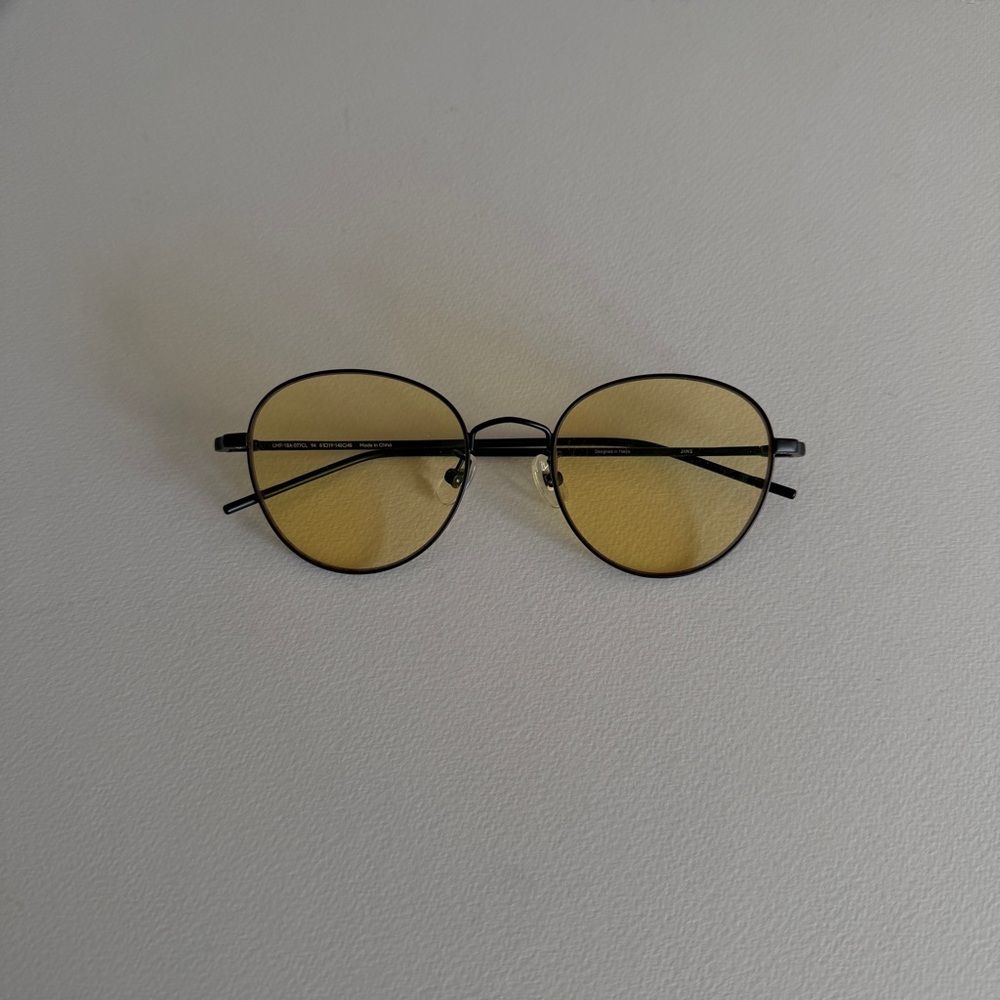 Jin’s metal sunglasses